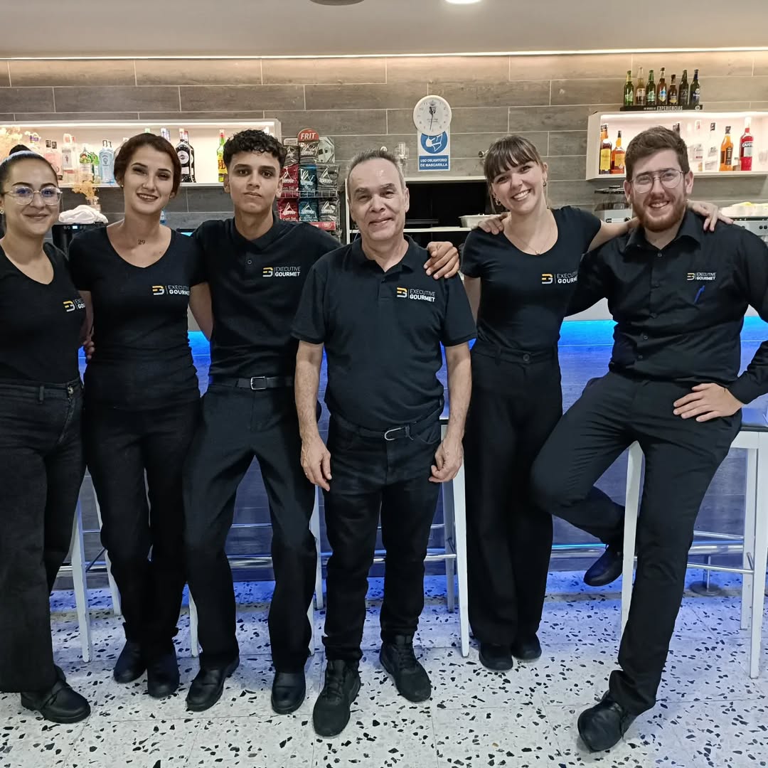 galeria Nuevo equipo del Real club Victoria